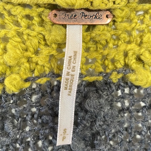 Free People Marshmallow Stripe long Cardi Lime Green & Gray Snap Closure Pockets - Picture 7 of 9